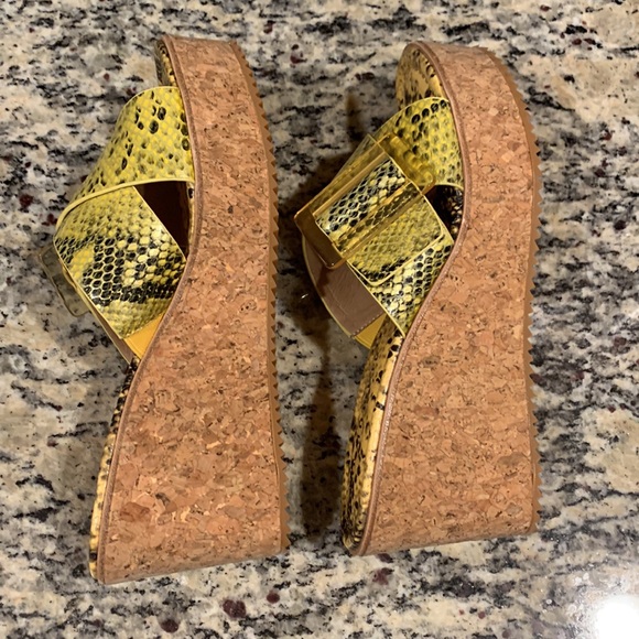 Donald Pliner Wedges - Picture 7 of 9